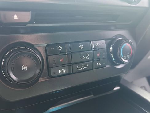 Used 2018 Ford F150 XLT w/ Equipment Group 302A Luxury image 17