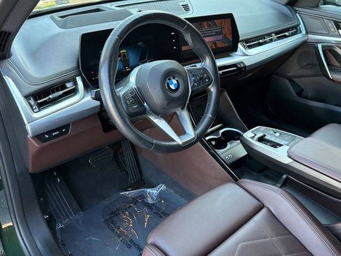 Used 2025 BMW X1 xDrive28i AWD/4WD image 4