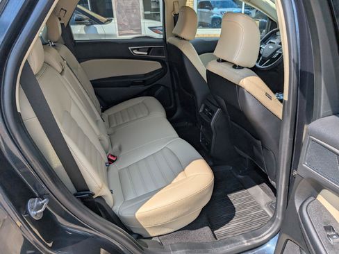 Used 2024 Ford Edge SEL w/ Convenience Package AWD/4WD image 18