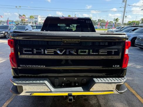 Used 2022 Chevrolet Silverado 1500 LTZ RWD image 6