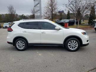 Used 2019 Nissan Rogue SV video 2