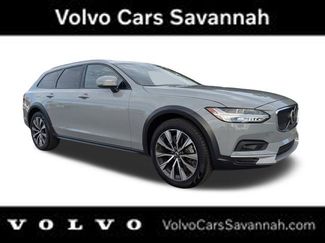 Used 2024 Volvo V90 B6 Cross Country Plus video 1