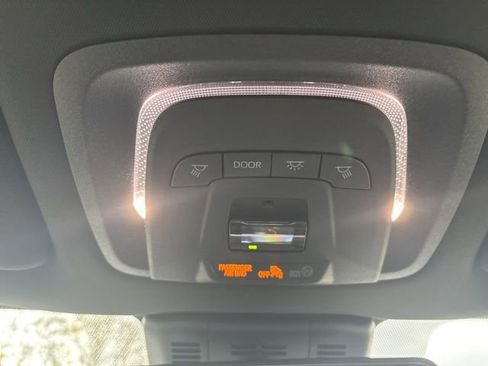 Certified 2026 Toyota Crown XLE image 37