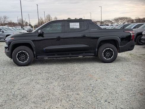 New 2026 Chevrolet Silverado EV Trail Boss image 5