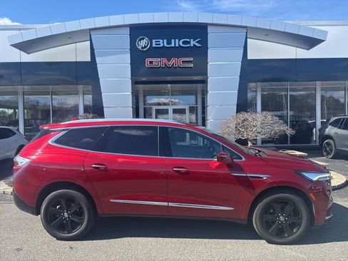 Used 2023 Buick Enclave Essence w/ Experience Buick Package image 36