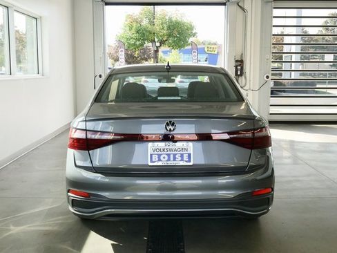 New 2025 Volkswagen Jetta S image 5
