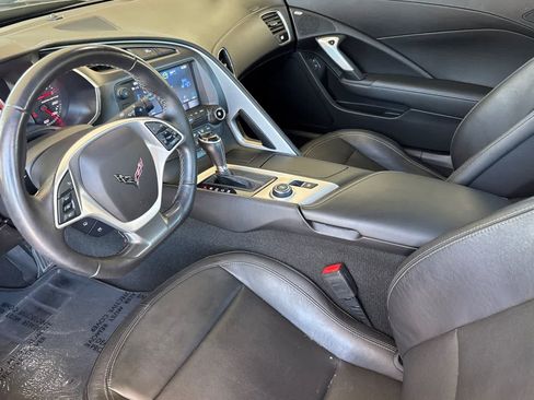 Used 2019 Chevrolet Corvette Stingray Coupe w/ Carbon Flash Badge Package RWD image 10