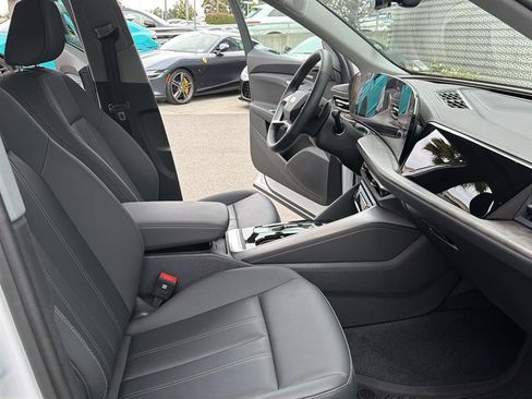 Used 2025 Audi Q5 Premium w/ Premium Plus AWD/4WD image 12