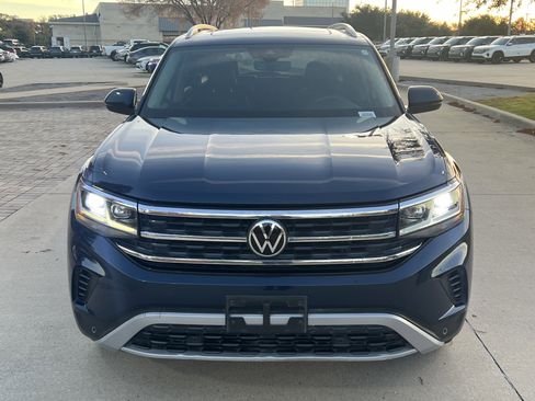 Certified 2022 Volkswagen Atlas SEL image 3