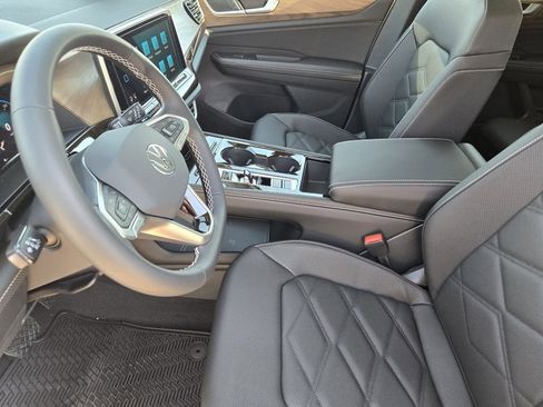 New 2026 Volkswagen Atlas SE AWD/4WD image 11