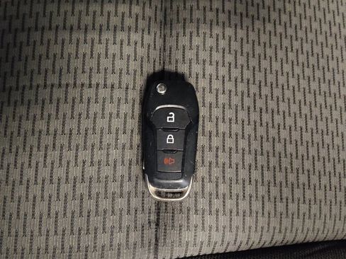 Used 2019 Ford F150 XLT image 32