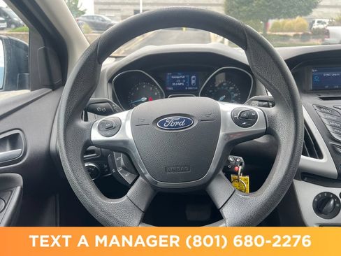 Used 2014 Ford Focus SE FWD image 17
