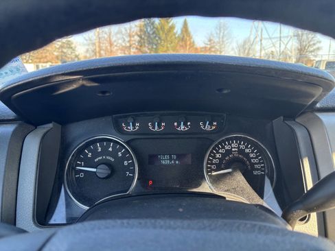 Used 2011 Ford F150 XLT image 8