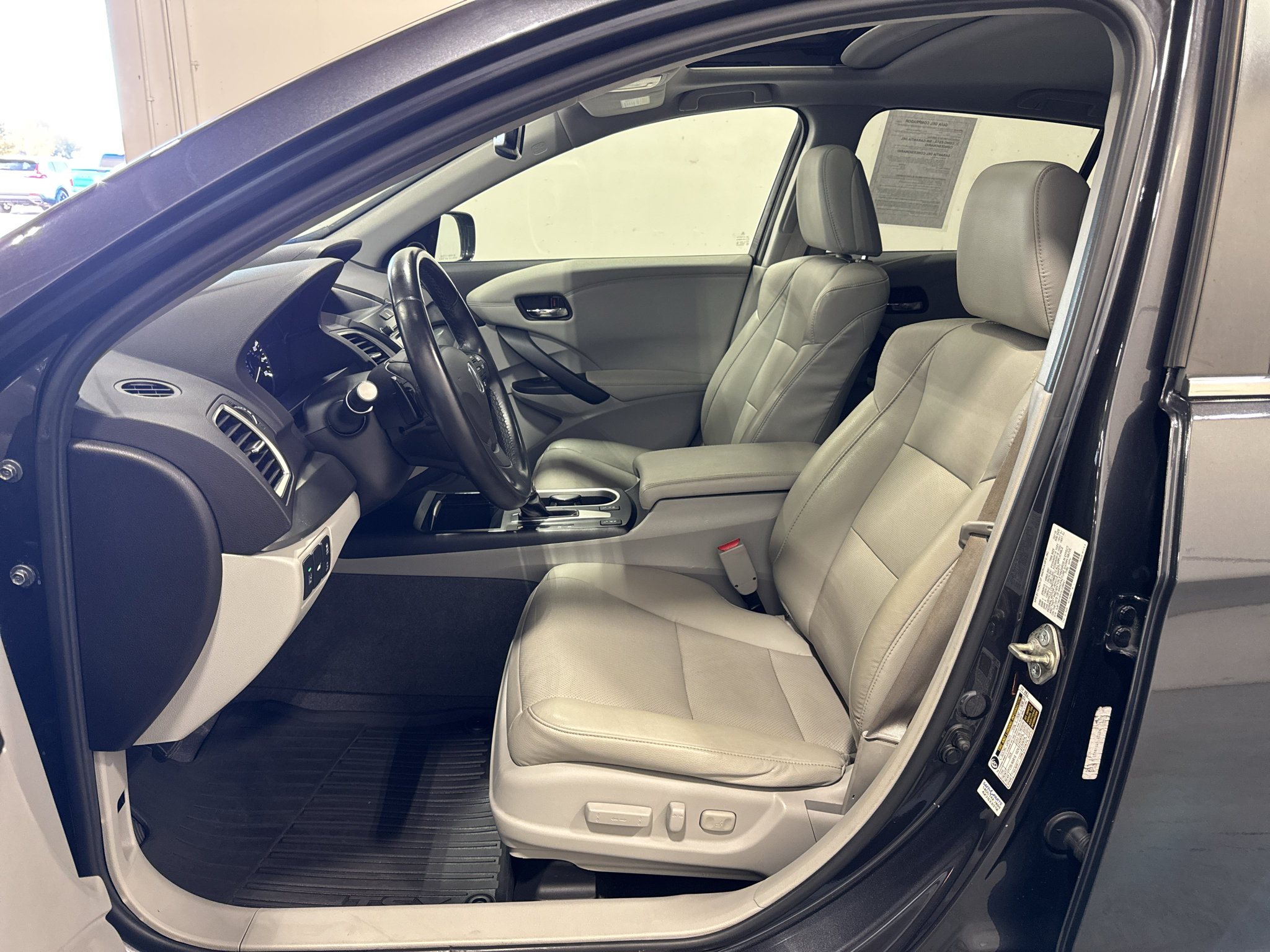 Used 2016 Acura RDX w/ Technology Package AWD/4WD image 27