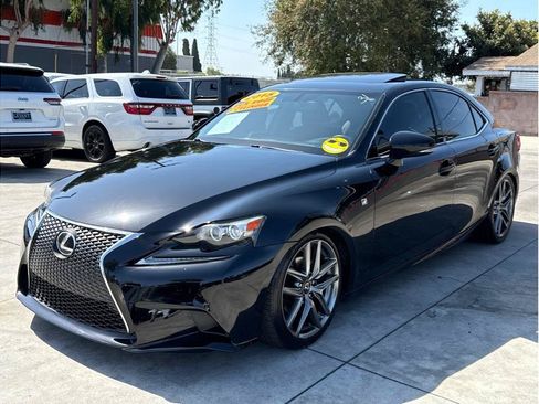 Used 2015 Lexus IS 250 w/ F-Sport Package RWD image 3