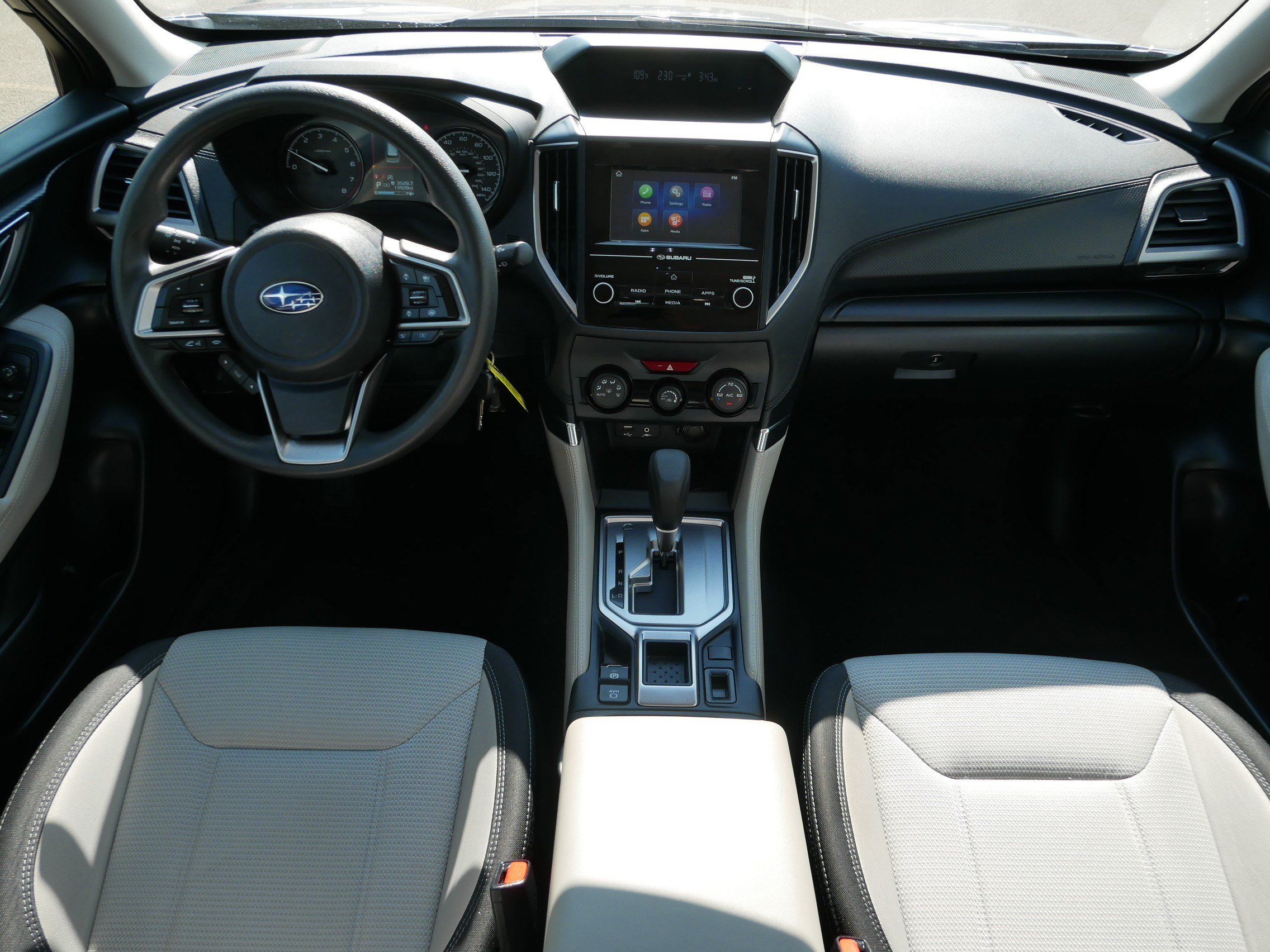 Used 2024 Subaru Forester AWD/4WD image 10