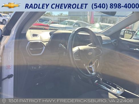 Certified 2024 Chevrolet TrailBlazer LT w/ Convenience Package image 12