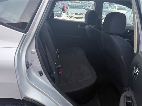 Used 2014 Nissan Rogue S image 13