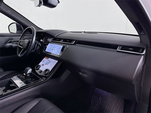 Used 2022 Land Rover Range Rover Velar R-Dynamic S image 31