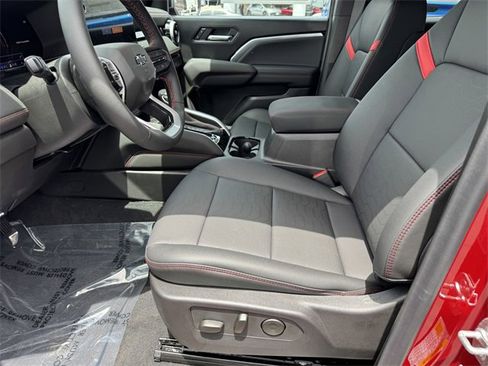 New 2025 Chevrolet Colorado Z71 w/ Z71 Convenience Package 2 image 15