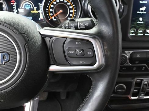 Used 2021 Jeep Wrangler Unlimited Sahara image 29