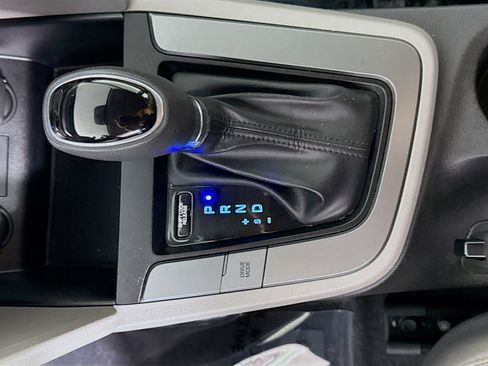 Used 2019 Hyundai Elantra SE image 20