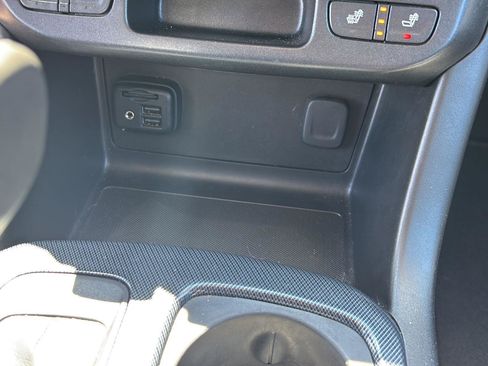 Used 2020 Chevrolet Colorado Z71 AWD/4WD image 27
