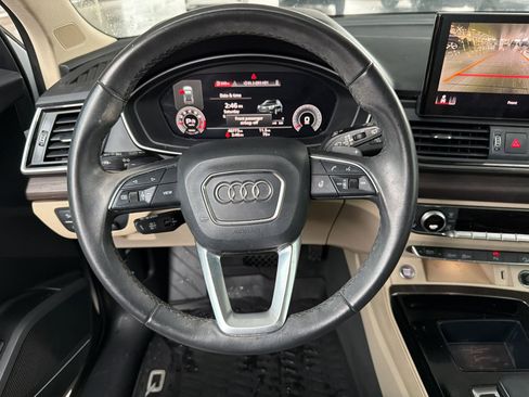 Certified 2023 Audi Q5 2.0T Premium Plus w/ Premium Plus Package AWD/4WD image 16
