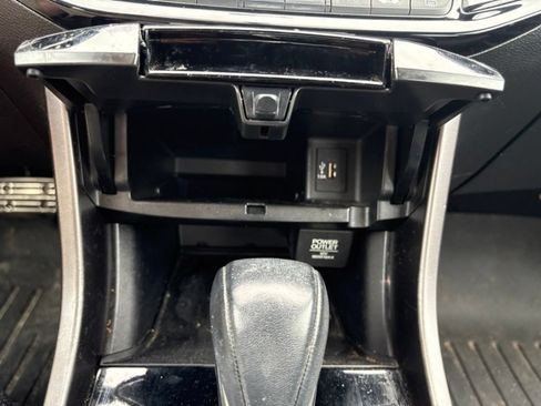Used 2017 Honda Accord Sport Special Edition image 16