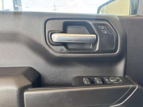 Used 2023 Chevrolet Silverado 1500 Custom Trail Boss AWD/4WD image 21