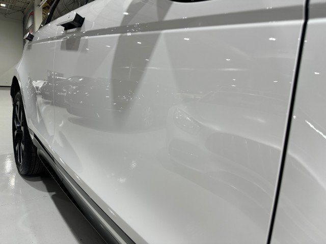 Used 2020 Land Rover Range Rover Evoque R-Dynamic SE AWD/4WD image 15