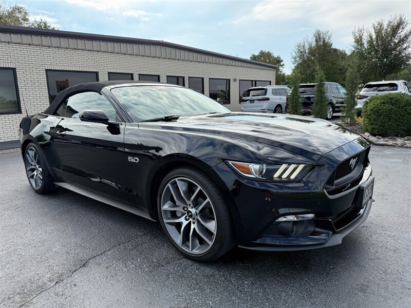 Used 2015 Ford Mustang GT Premium w/ Equipment Group 401A RWD image 7