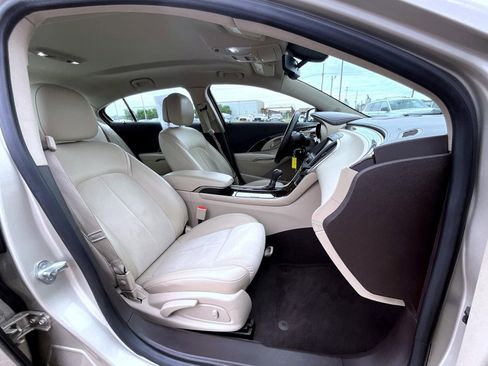 Used 2014 Buick LaCrosse FWD image 16