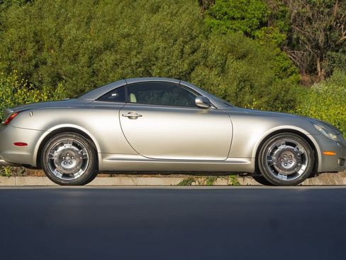 Used 2003 Lexus SC 430 Base image 9