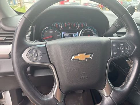 Used 2016 Chevrolet Suburban LS image 10