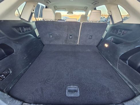 Used 2020 Ford Edge SEL w/ Cold Weather Package image 27