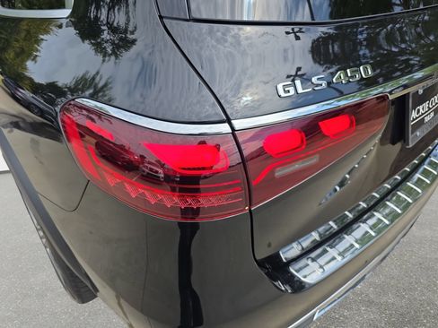Certified 2025 Mercedes-Benz GLS 450 4MATIC image 33