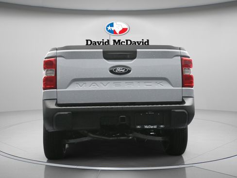 Used 2025 Ford Maverick XL w/ Equipment Group 102A AWD/4WD image 32