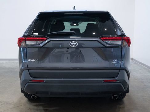 Certified 2023 Toyota RAV4 LE AWD/4WD image 8