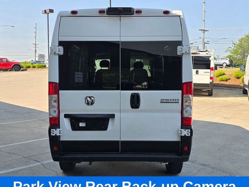 Used 2023 RAM ProMaster 2500 FWD image 6