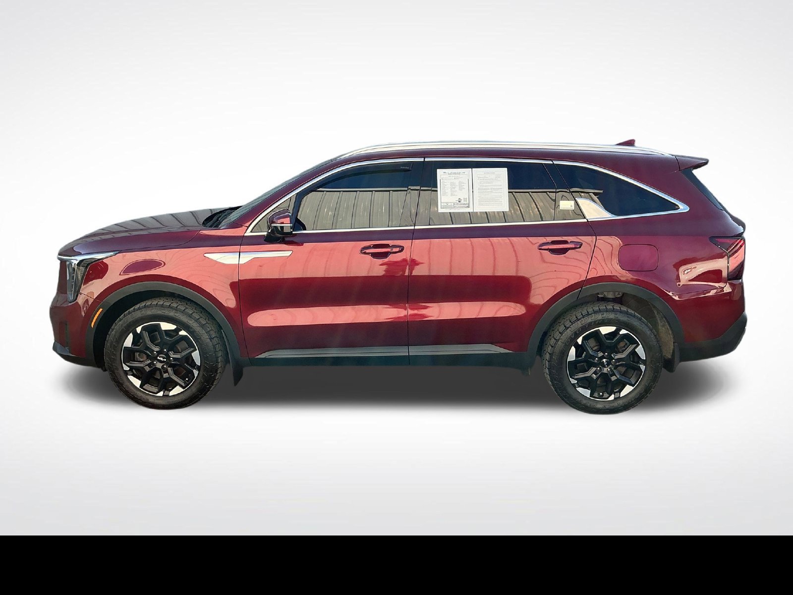 Used 2025 Kia Sorento S AWD/4WD image 2