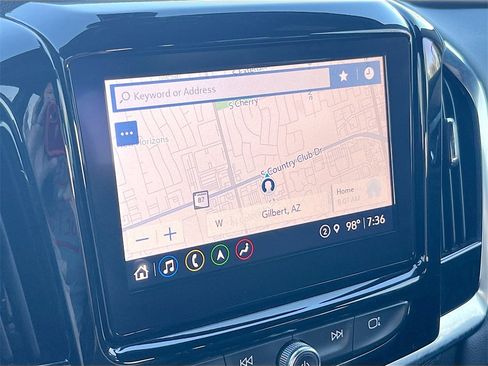 Used 2023 Chevrolet Traverse Premier image 13