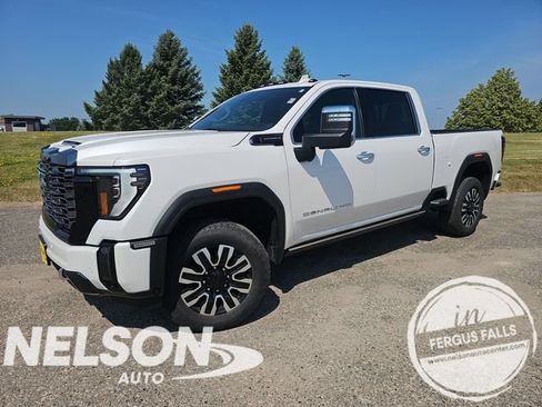 Used 2024 GMC Sierra 3500 Denali Ultimate AWD/4WD image 1