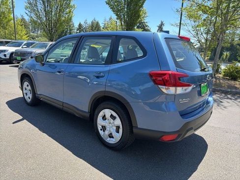 Used 2023 Subaru Forester AWD/4WD image 6