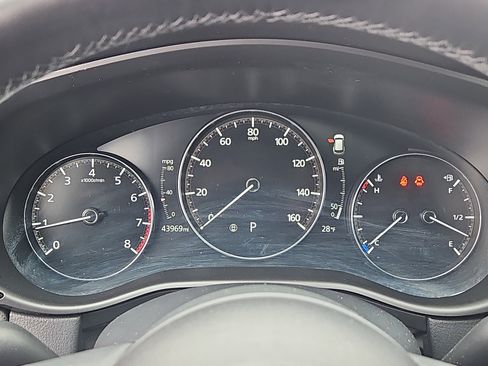 Used 2023 MAZDA CX-50 2.5 S w/ Cargo Package image 21