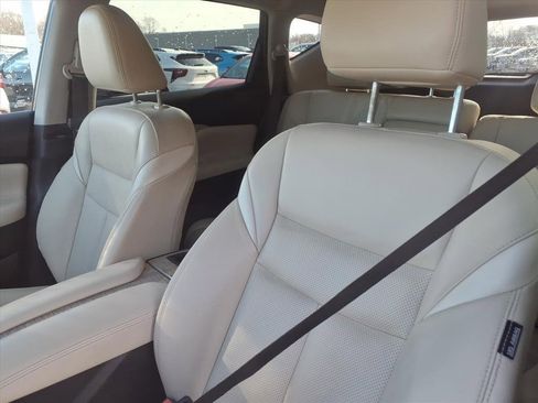 Used 2023 Nissan Murano SL w/ SL Moonroof Package image 13