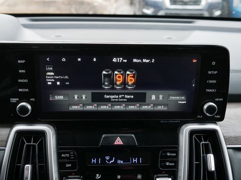 Used 2022 Kia Sorento S image 22