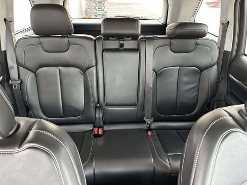 Used 2022 Jeep Grand Cherokee Limited RWD image 13