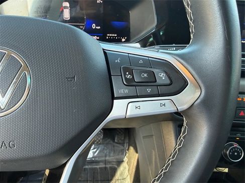 Used 2023 Volkswagen Taos S image 17