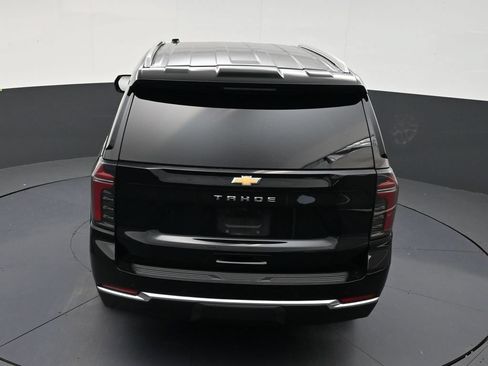 Used 2025 Chevrolet Tahoe LS RWD image 15